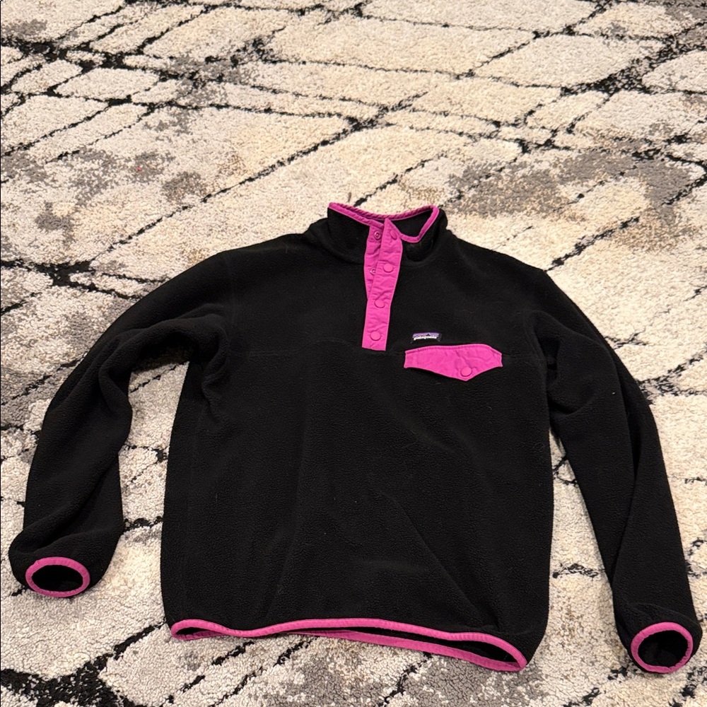 Girls Patagonia fleece button up